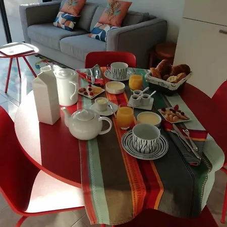 Holiday home Au Grain D'orge Echire