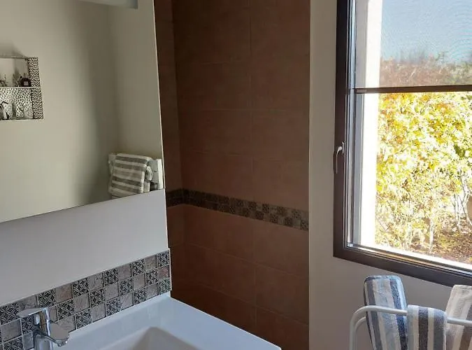 Au Grain D'orge 度假居